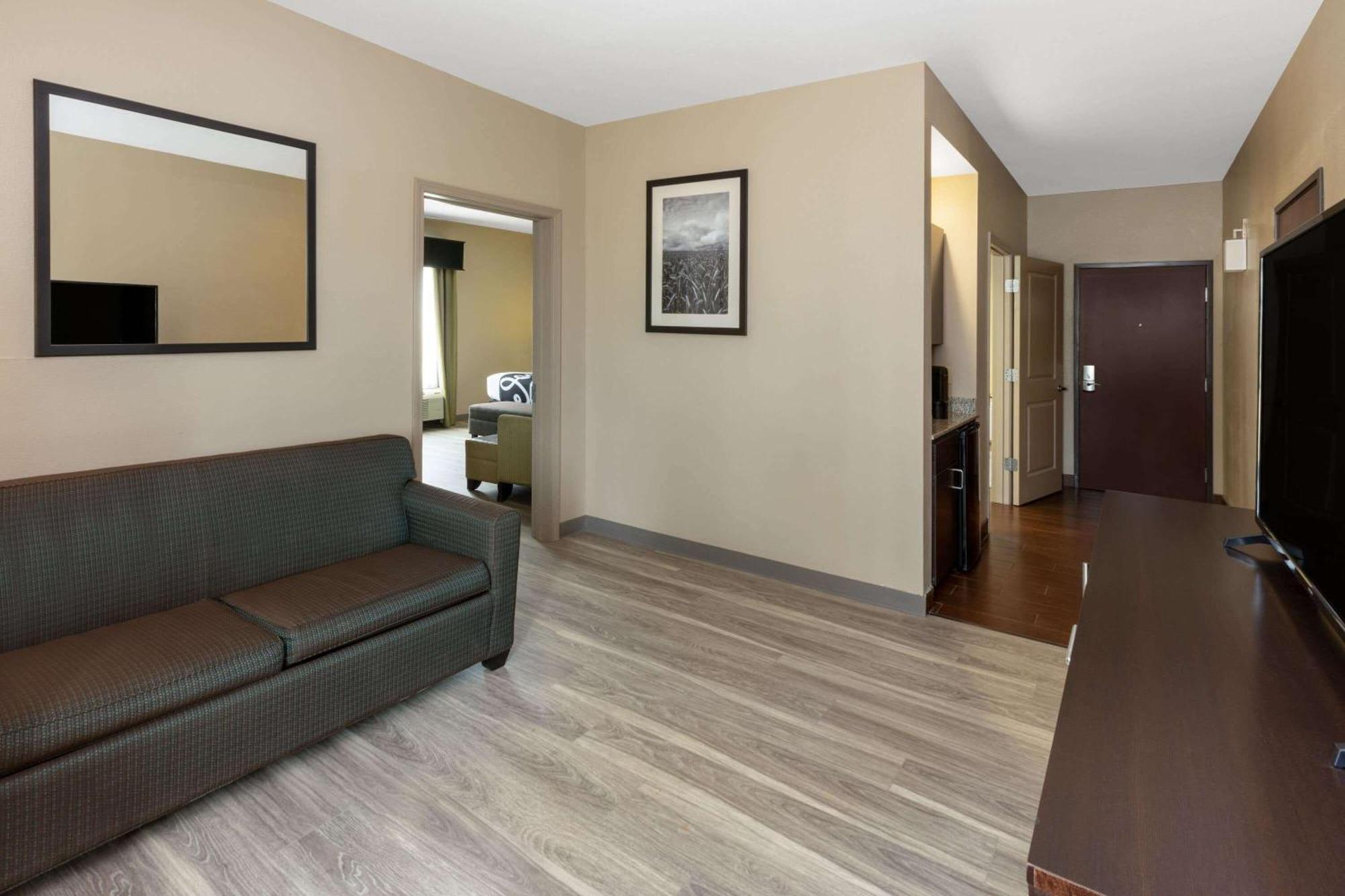 La Quinta Inn & Suites By Wyndham Durant Buitenkant foto